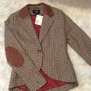 Houndstooth equestrian style blazer